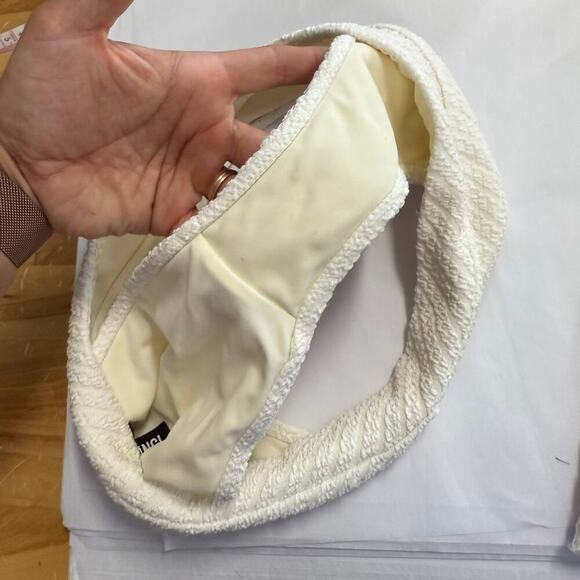 TRIANGL 4 Piece White Bikini Bundle Sz Small - Picture 7 of 9